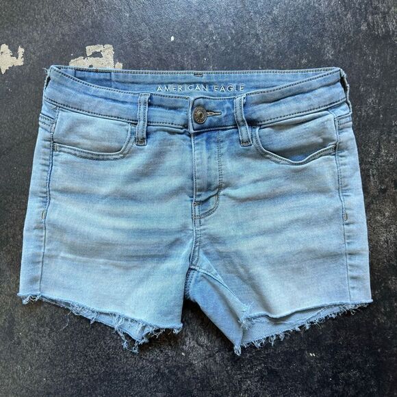 American Eagle Outfitters Women's Distressed Denim Jegging Shorts Blue Size 4 - Picture 1 of 15